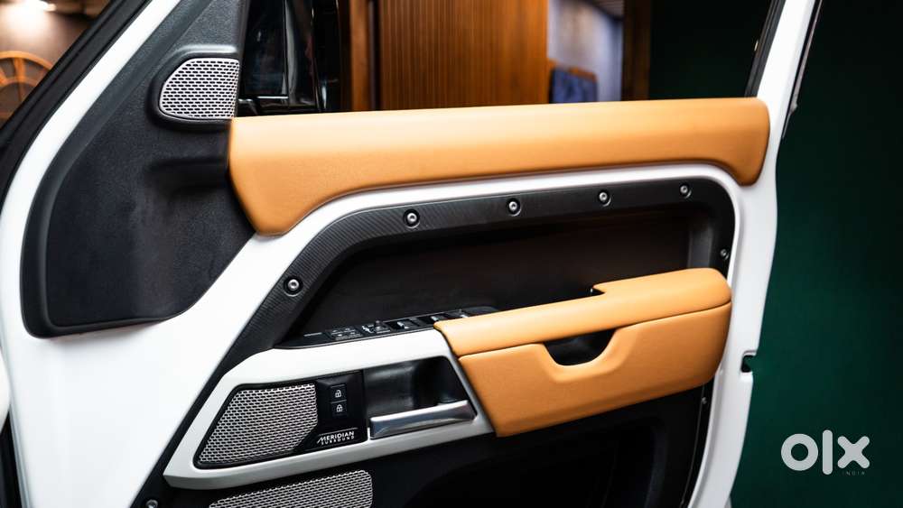 Land Rover Defender 3.0 L 130 Hse, 2025, Petrol