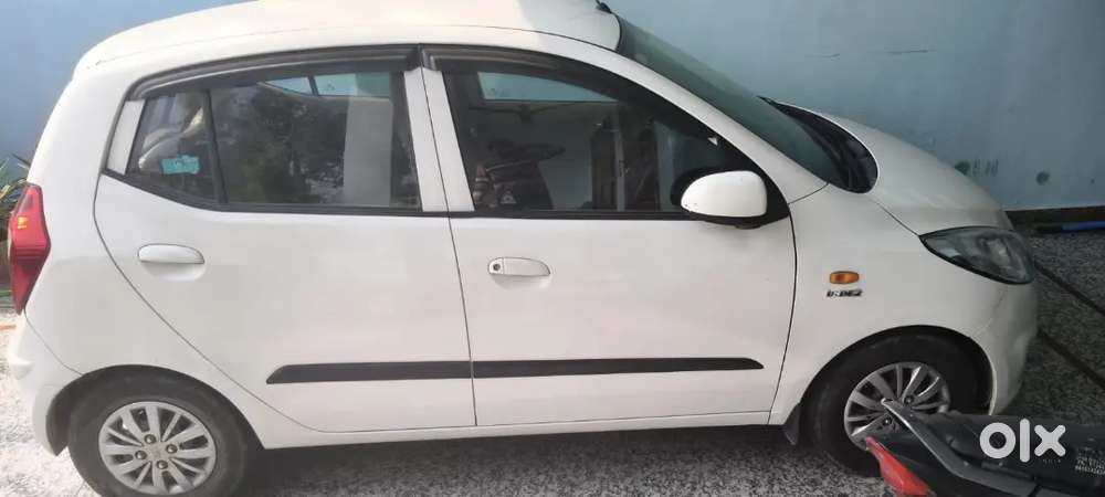Hyundai I10 Sportz 2015