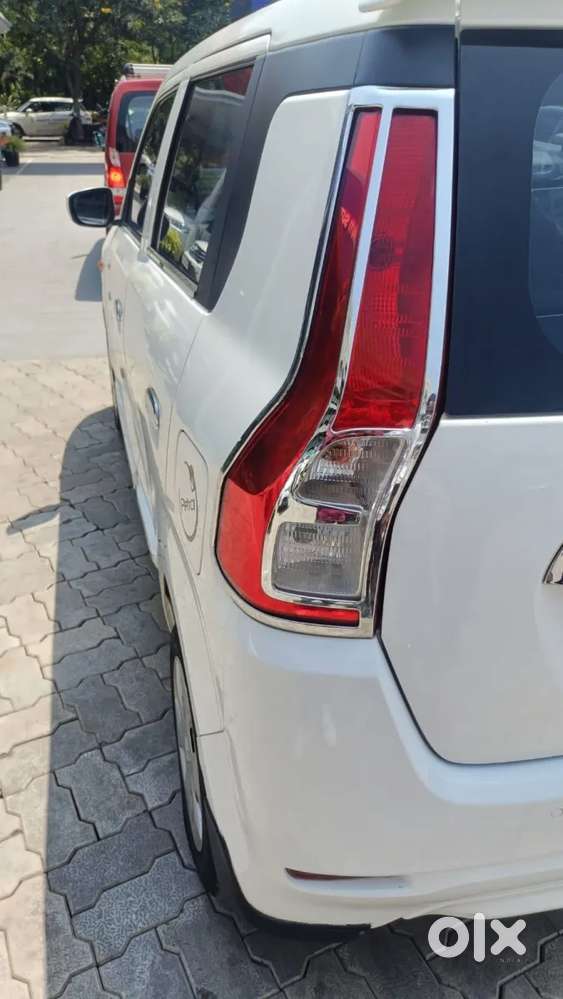Maruti Suzuki Wagon R Vxi 1.0, 2023, Petrol