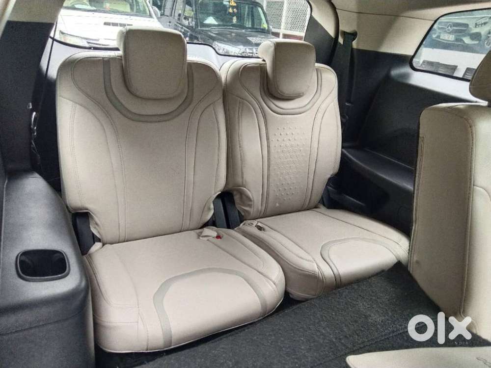 Mahindra Xuv700 2.2 Ax 5 Diesel Mt 7 Str, 2023, Diesel