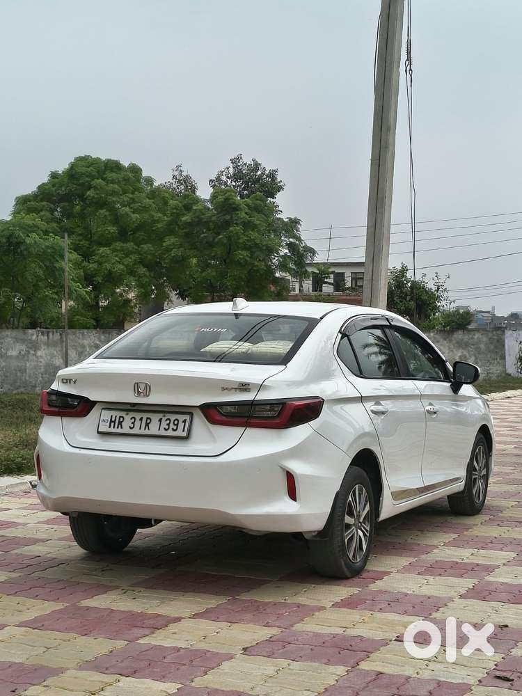 Honda City 1.5 V 5th Gen I-vtec Mt, 2020, Cng & Hybrids