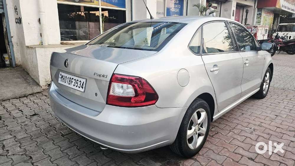 Skoda Rapid 2011-2013 1.6 Mpi At Elegance, 2012, Petrol