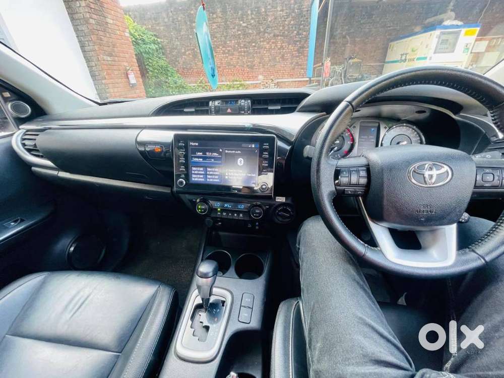 Toyota Hilux 2023