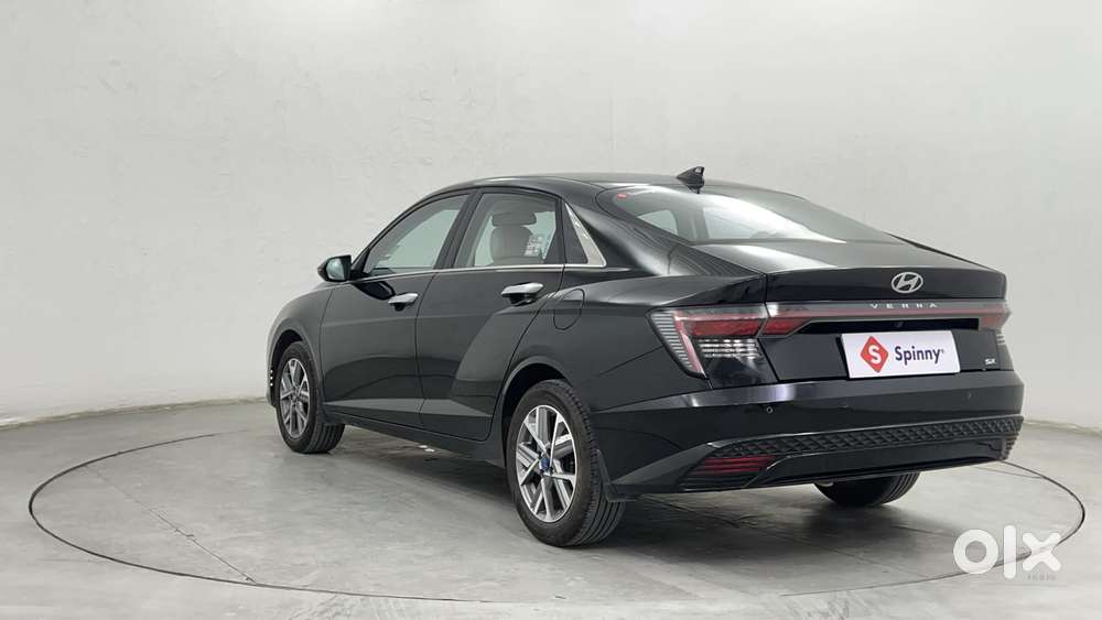 Hyundai Verna 1.5 Sx Petrol Mt, 2024, Petrol