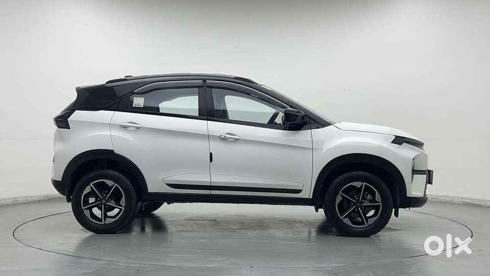 Tata Nexon Creative Plus 1.2 Revotron Petrol 7dca Dt, 2025, Petrol