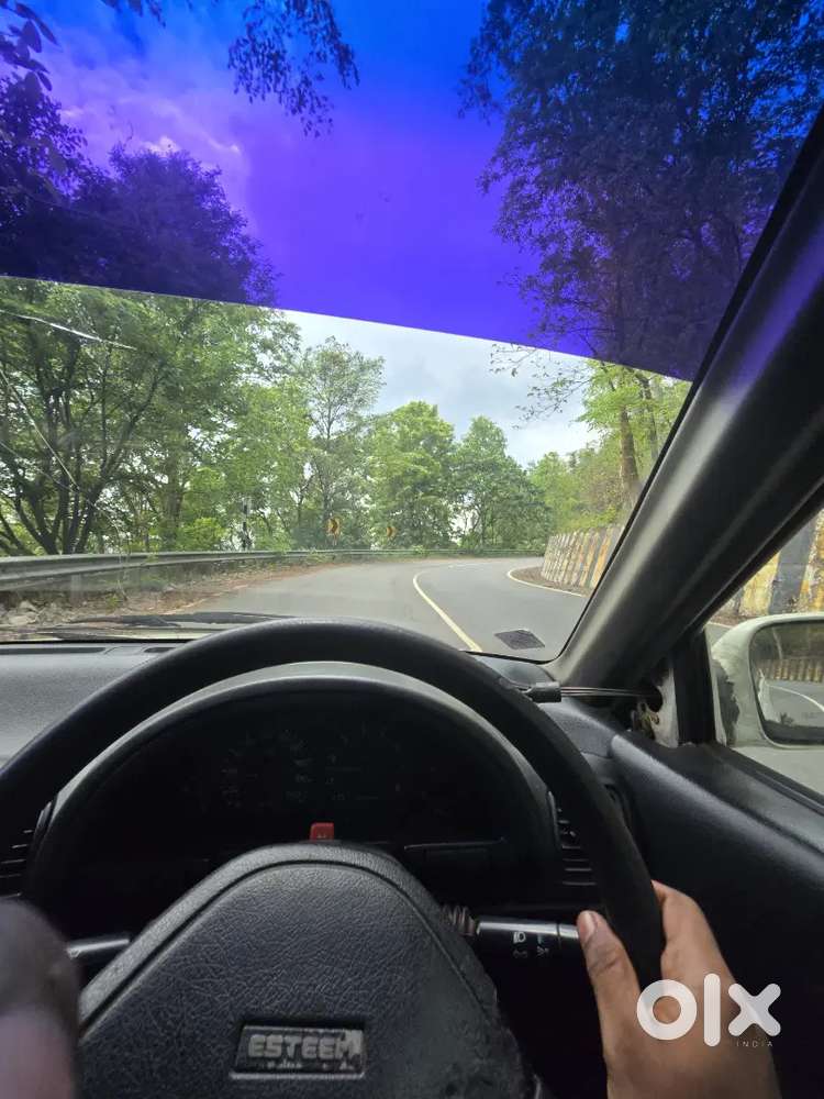 Maruti Suzuki Esteem 2001