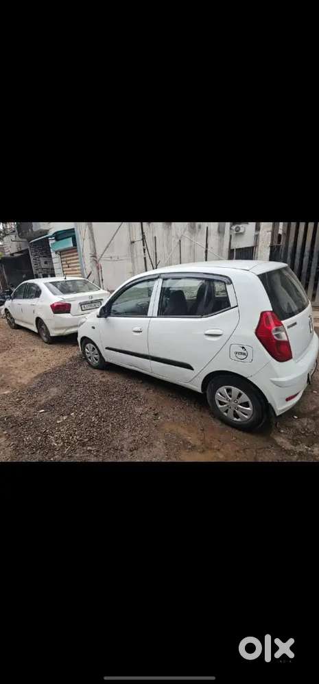 Hyundai Grand I10 2010 Petrol 75000 Km Driven