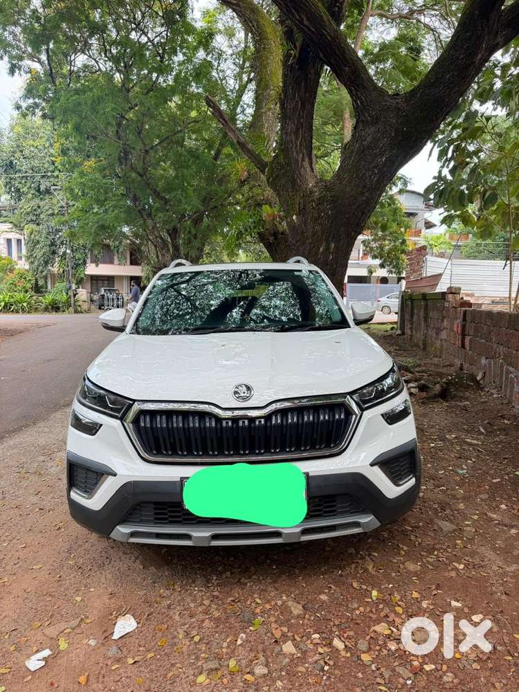 Skoda Kushaq Style 1.0 Tsi At | Top End | Only 31,396 Km | Oct 2023