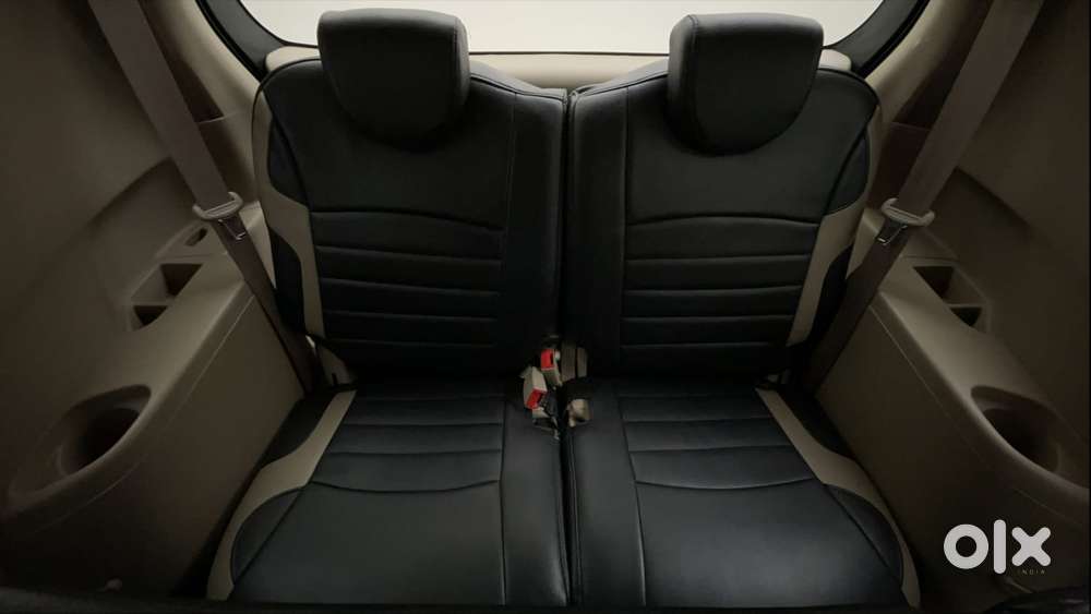 Maruti Suzuki Ertiga Vxi At, 2018, Petrol