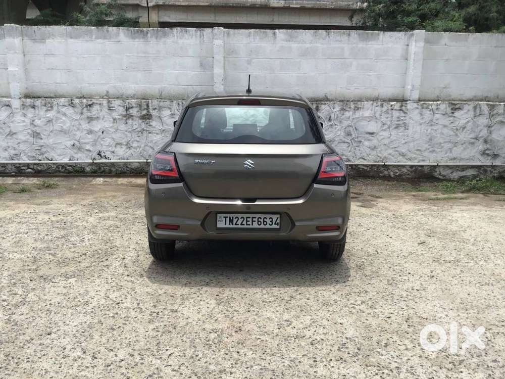 Maruti Suzuki New-gen Swift Vxi, 2025, Petrol