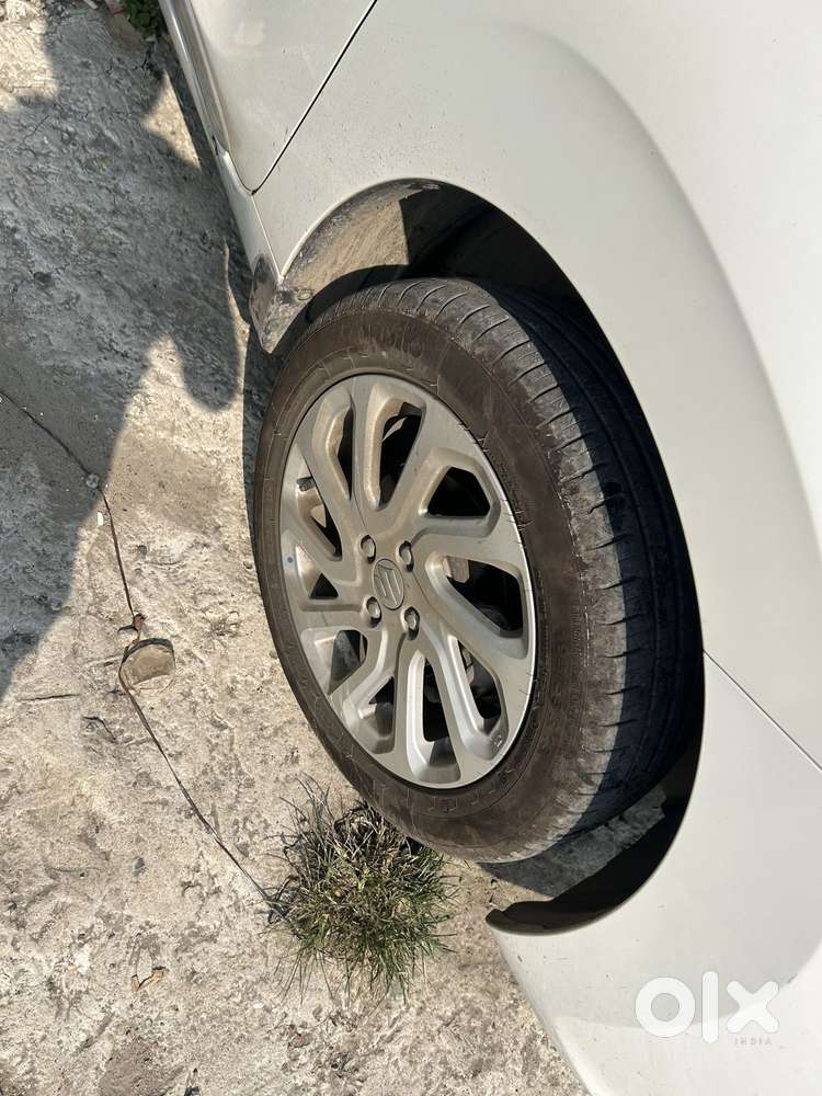 Maruti Suzuki Baleno 1.2 Zeta Shvs, 2024, Petrol