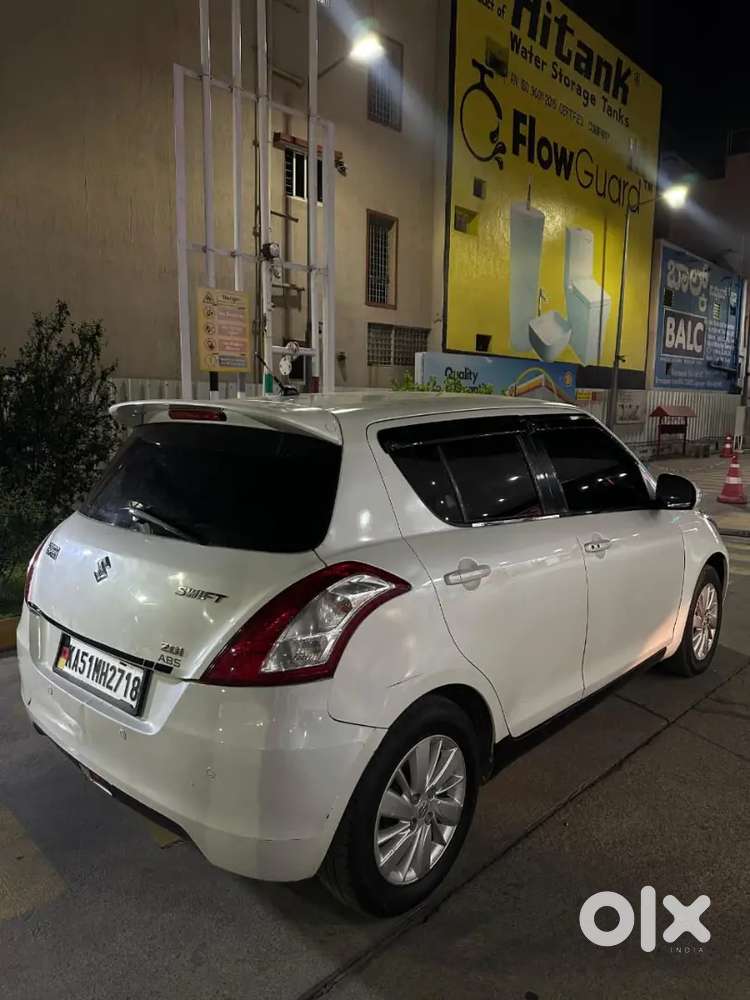 Maruti Suzuki Swift Zdi 2015 Diesel Well Maintained, Top End   Model.