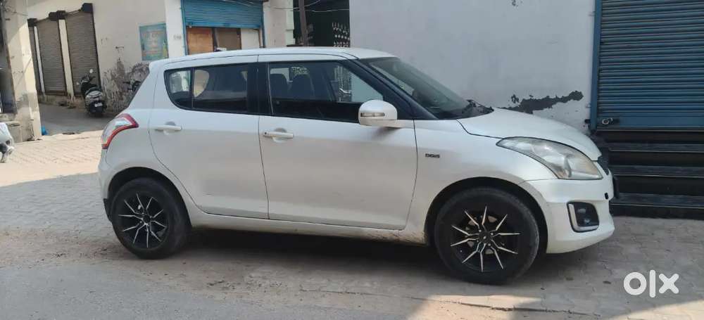 Maruti Suzuki Swift 2013 Diesel 85000 Km Driven