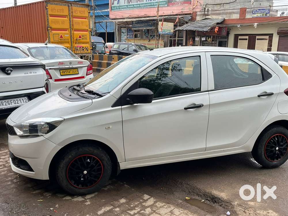 Tata Tiago Petrol 2019