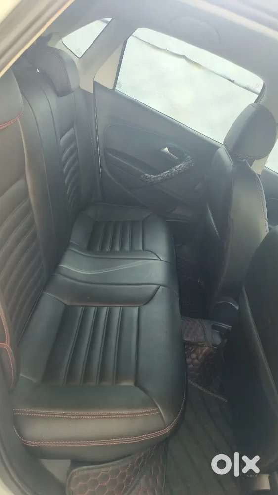 Volkswagen Polo 2015 Petrol 40000 Km Driven