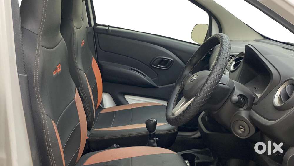 Datsun Redigo T Option, 2017, Petrol