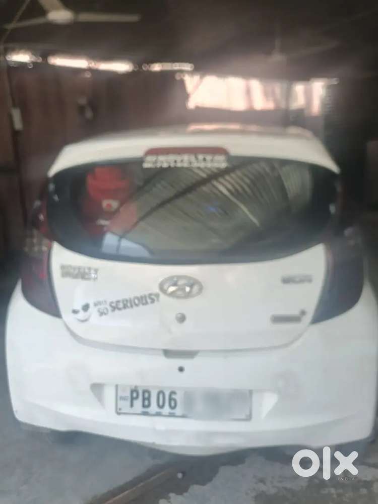 Hyundai Eon Magna 2013 Car