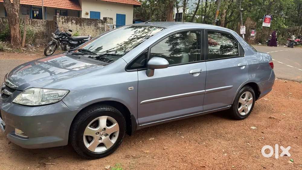 Honda City Zx 2006 Petrol Well Maintained
