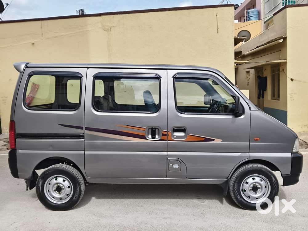 Maruti Suzuki Eeco 5 Str Ac (o), 2022, Petrol