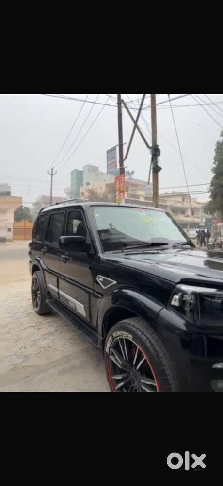 Mahindra Scorpio Classic 2022