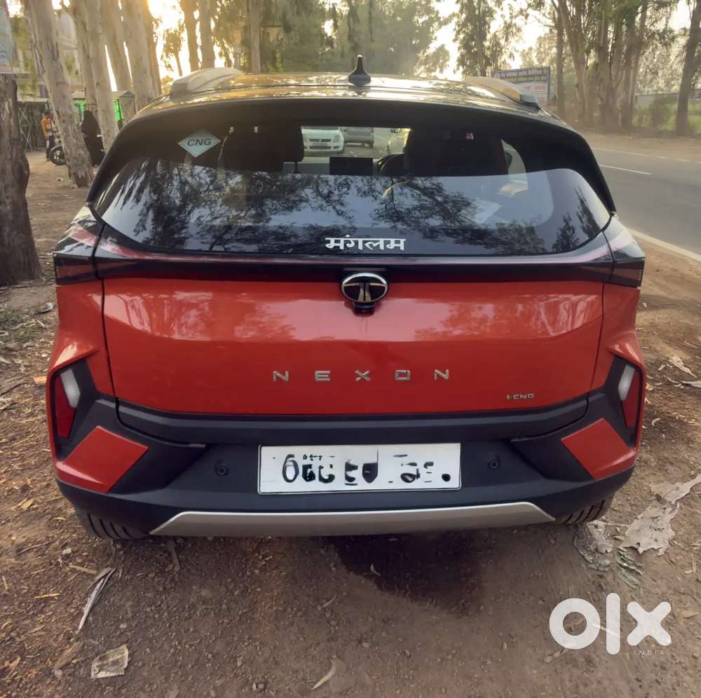 26/12/2025 Top Model   Panaromic Sunroof Tyre All Good 90% Single Hand