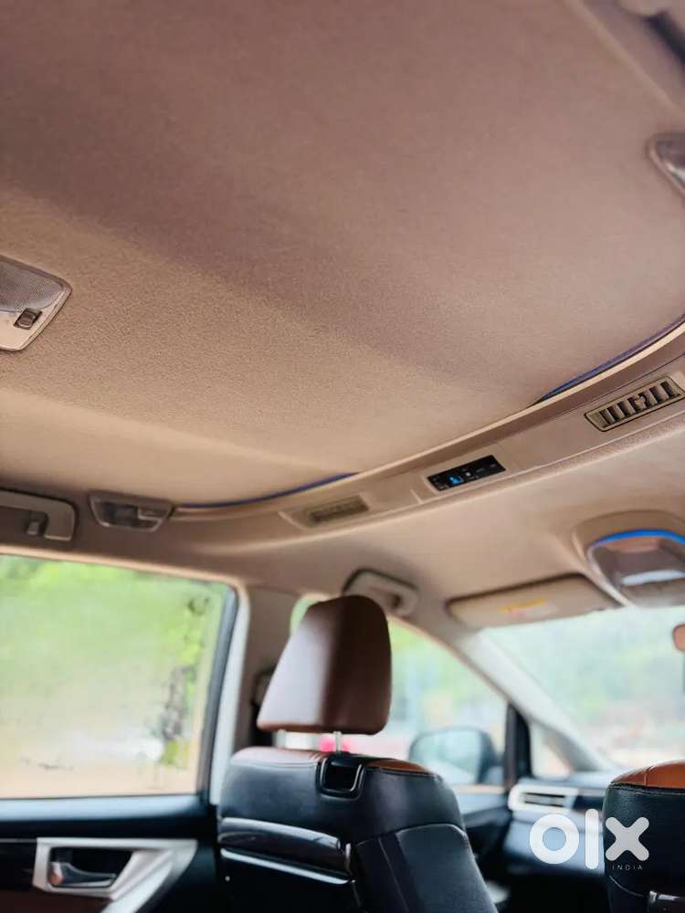Toyota Innova Crysta 2018