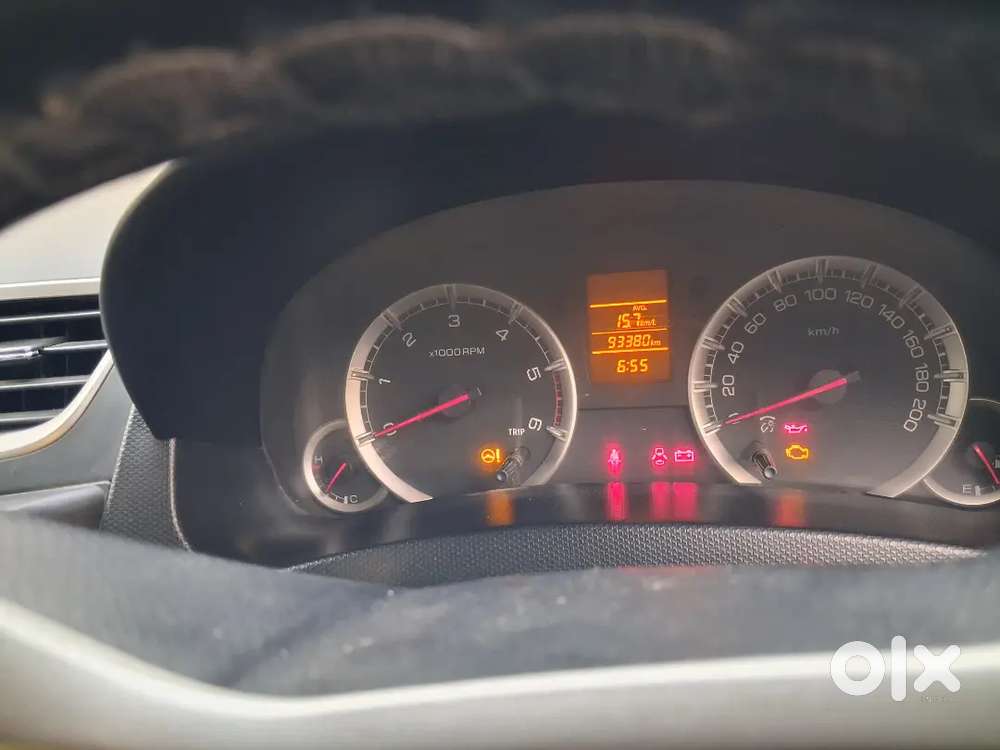 Maruti Suzuki Swift 2012 Diesel 93000 Km Driven