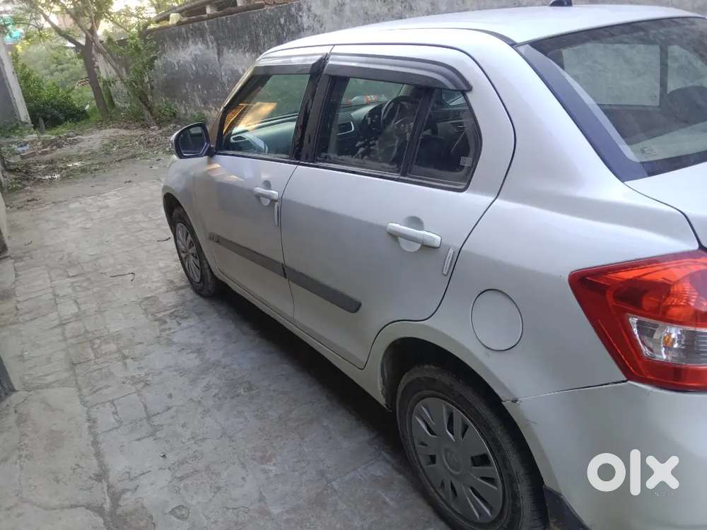 Maruti Suzuki Swift Dzire 2013 Diesel 100000 Km Driven