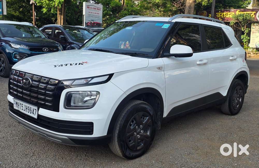 Hyundai Venue S 1.2 Petrol, 2023, Petrol
