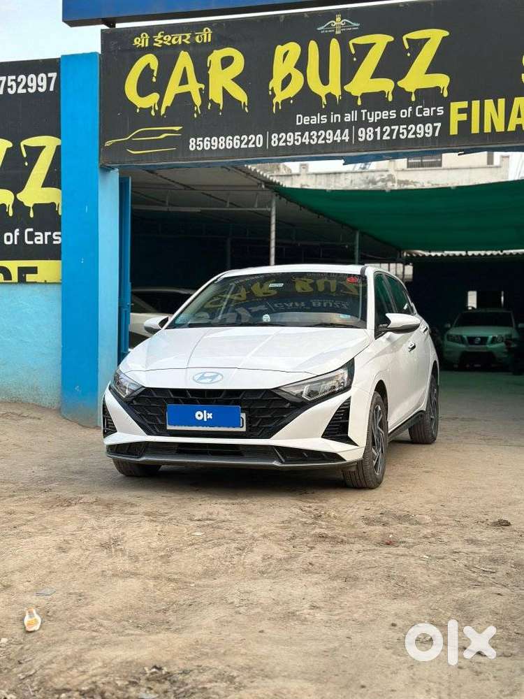 Hyundai New I20 1.2 Asta (o) Mt, 2024, Cng & Hybrids