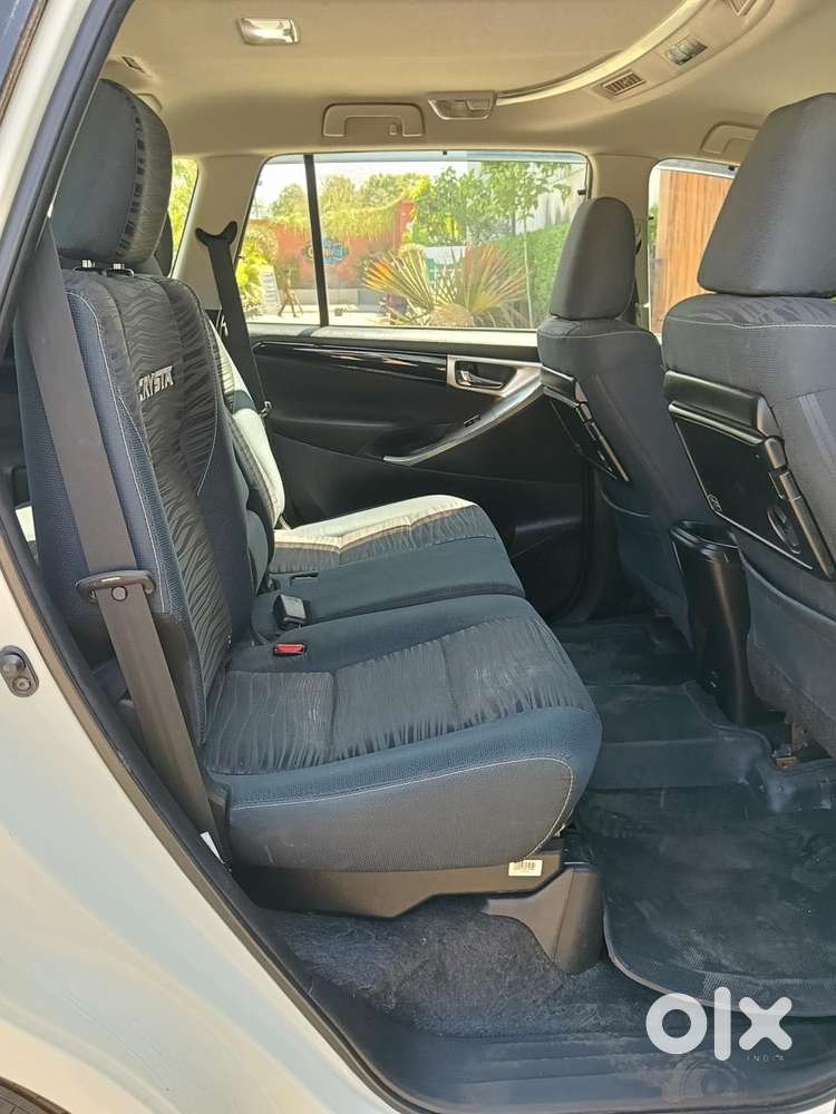 Toyota Innova Crysta 2.4 V 8 Str, 2022, Diesel