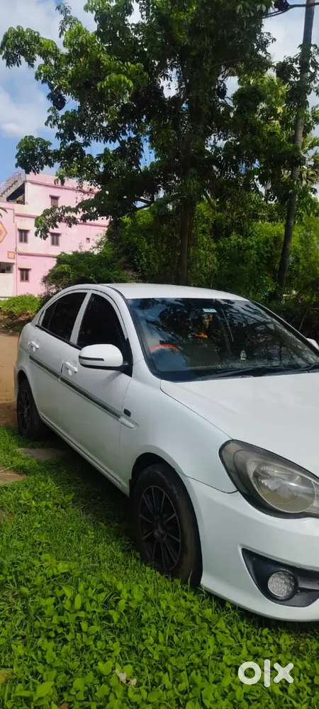 Hyundai Verna Diesel Manual 2010