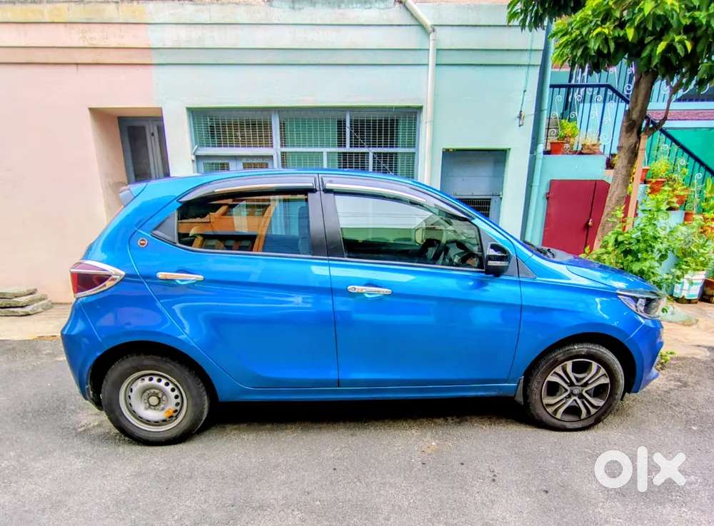 Tata Tiago 1.2 Xt Rhythm  2024