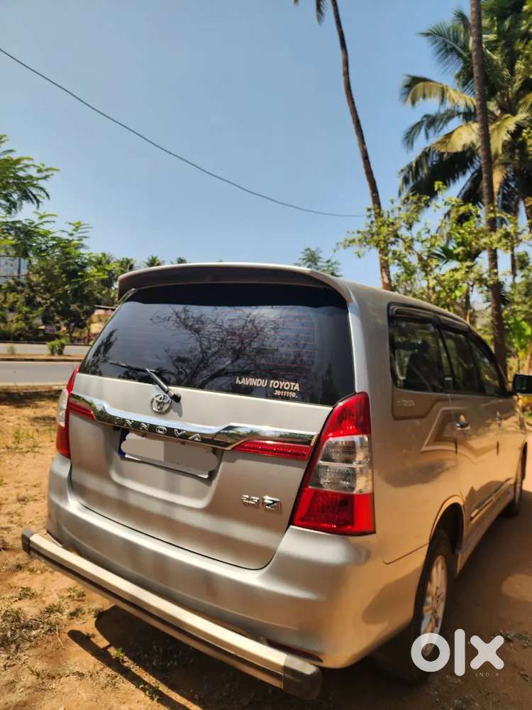 Toyota Innova 2014 Diesel Well Maintained