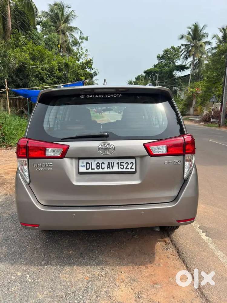 Toyota Innova Crysta 2018 Diesel 143000 Km Driven