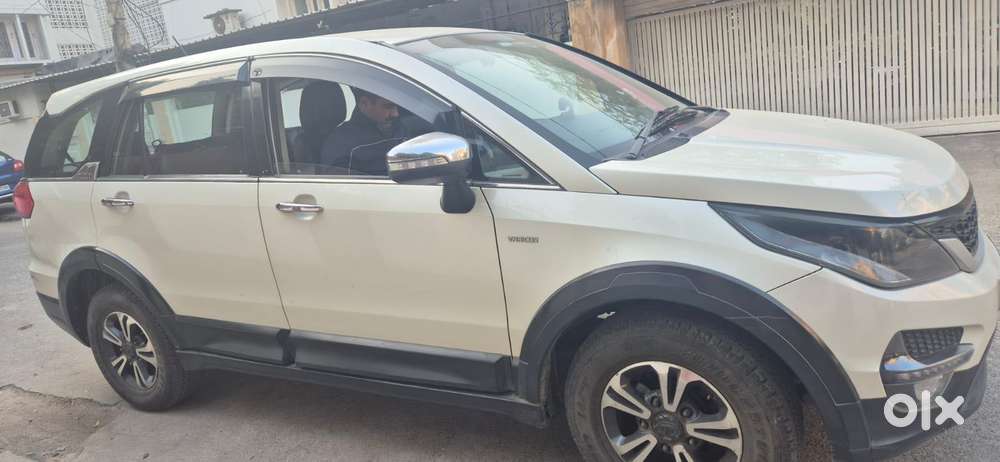 Tata Hexa 2.2 Xe 4x2 7 Str, 2018, Diesel
