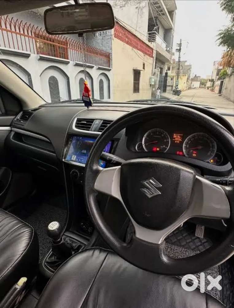 Maruti Swift 2012 Petrol