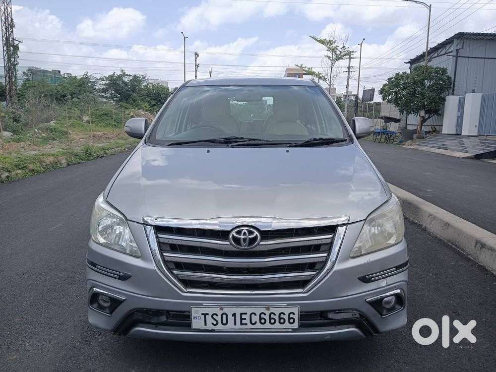 Toyota Innova 2.5 Z Diesel 7 Seater, 2015, Diesel