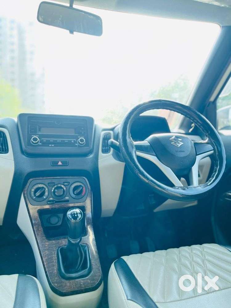 Maruti Suzuki Wagon R Vxi, 2022, Petrol