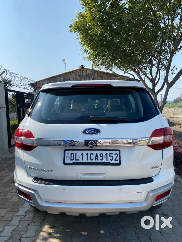 Ford Endeavour 2017 Oct