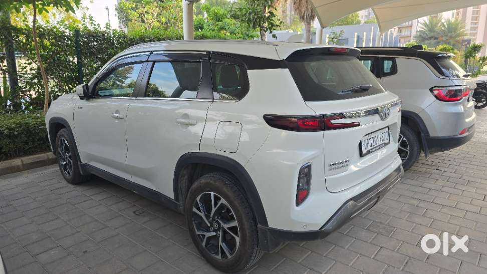 Toyota Urban Cruiser Hyryder 1.5 V Hybrid, 2025, Petrol