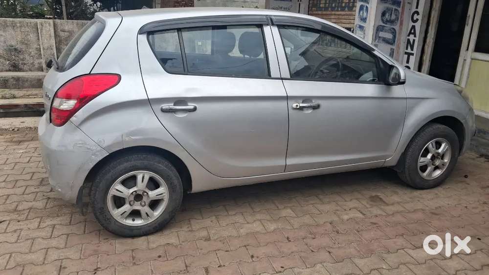 Hyundai I20 2010 With 120000 Km