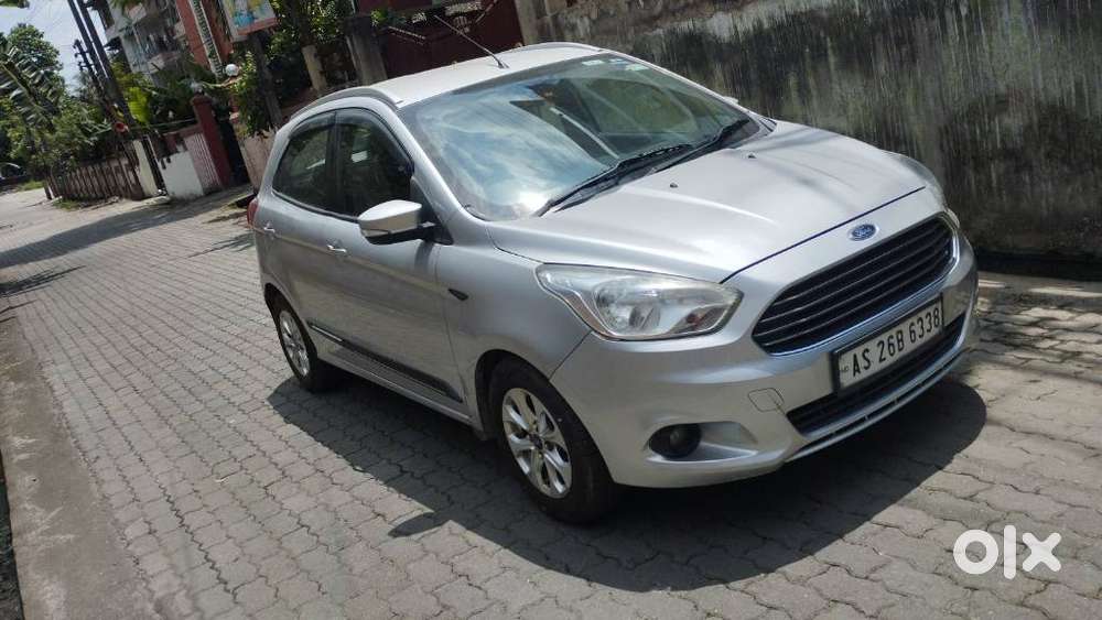 Ford Figo 2012-2015 Petrol Titanium, 2018, Petrol