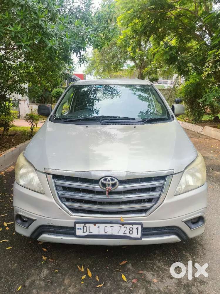 Toyota Innova 2.5 2015
