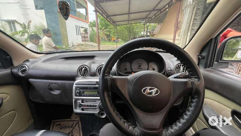 Hyundai Car Manual 2010