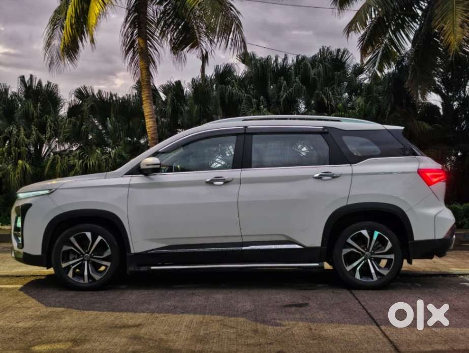 Mg Hector Plus Sharp Pro 1.5 Turbo Petrol Cvt 7 Str, 2024, Petrol