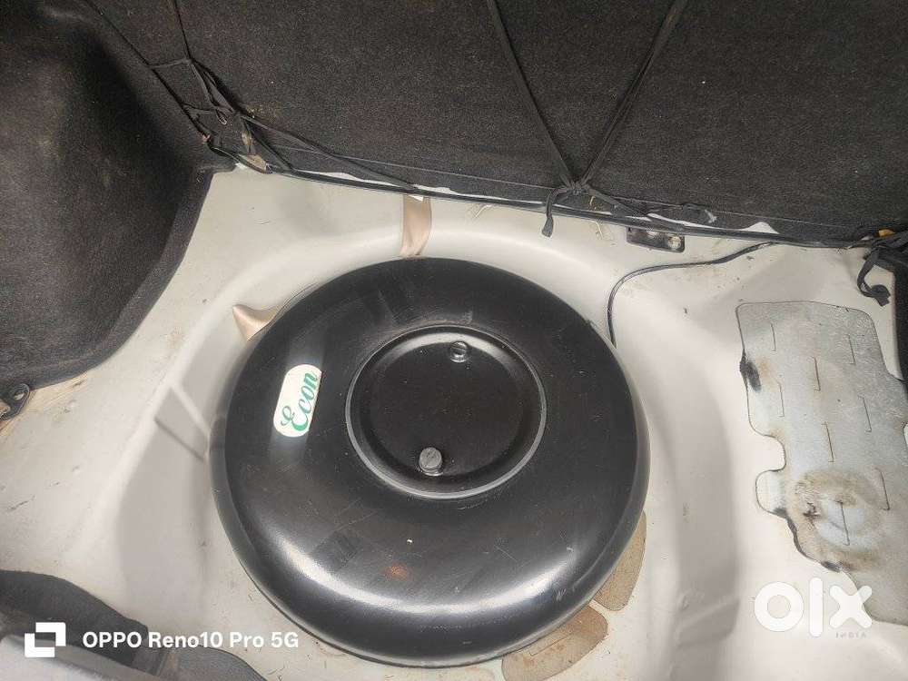 Maruti Suzuki Swift Dzire Vxi Optional, 2020, Lpg