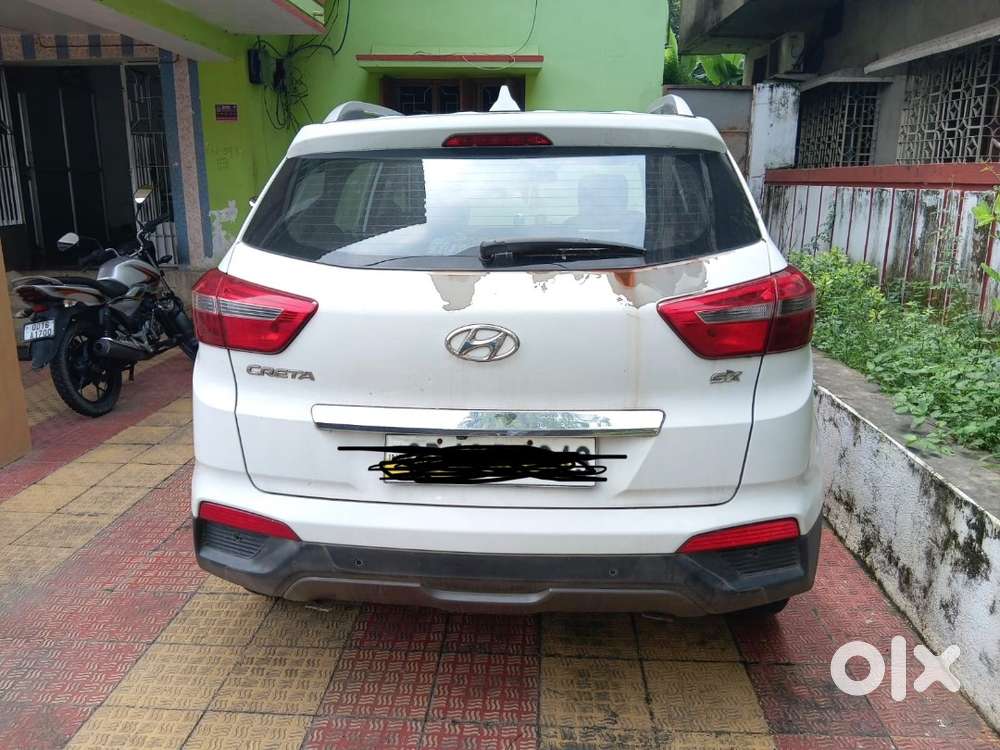 Hyundai Creta Petrol 2017- Low Milage , Family Owned