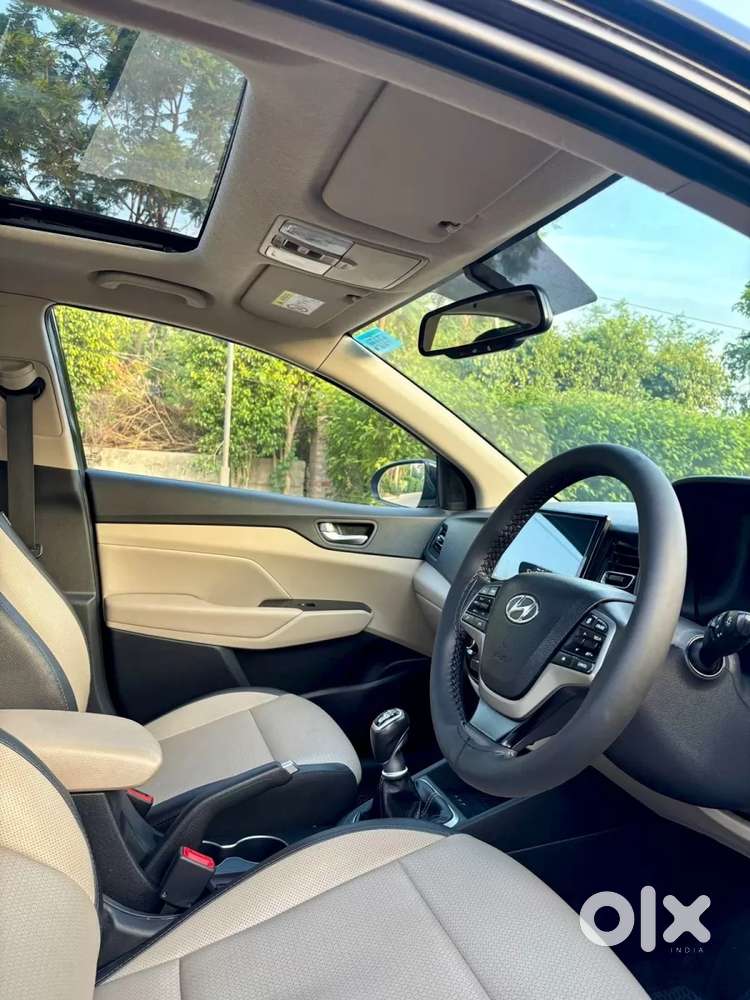 Hyundai Verna 1.5 Sx (o) Vtvt, 2022, Petrol