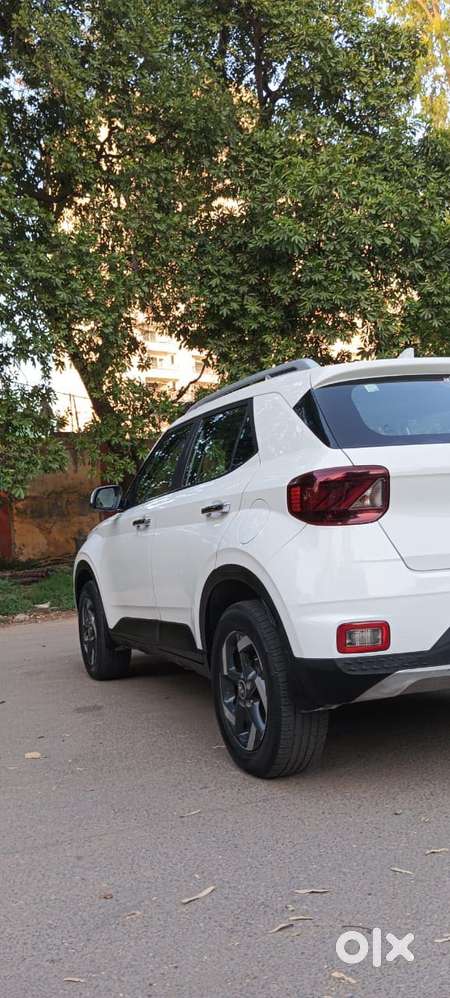 Hyundai Venue Sx Plus Turbo Dct, 2019, Petrol
